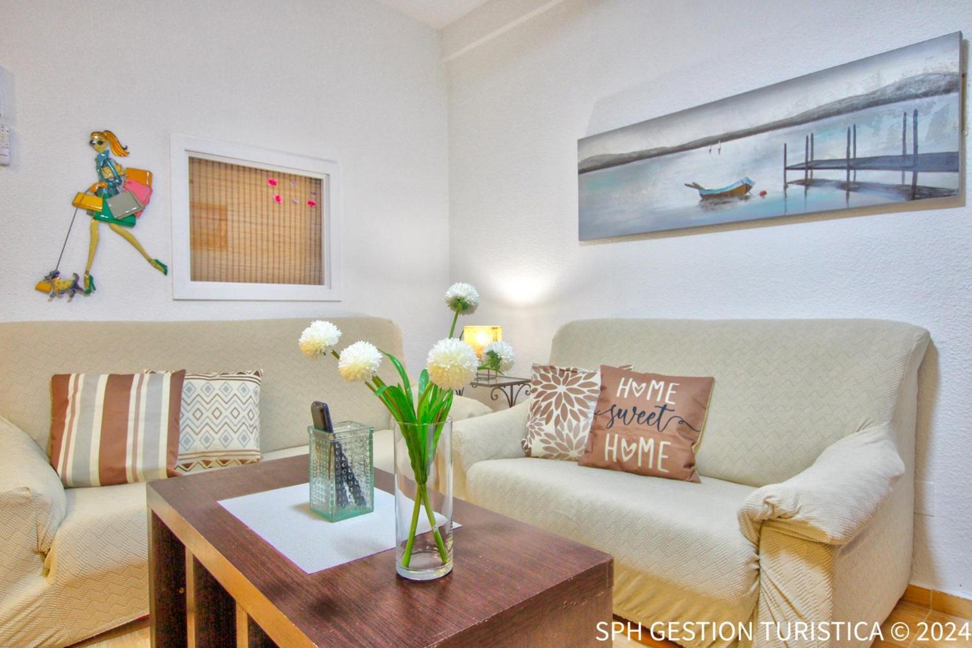 Torrevieja Apartment *