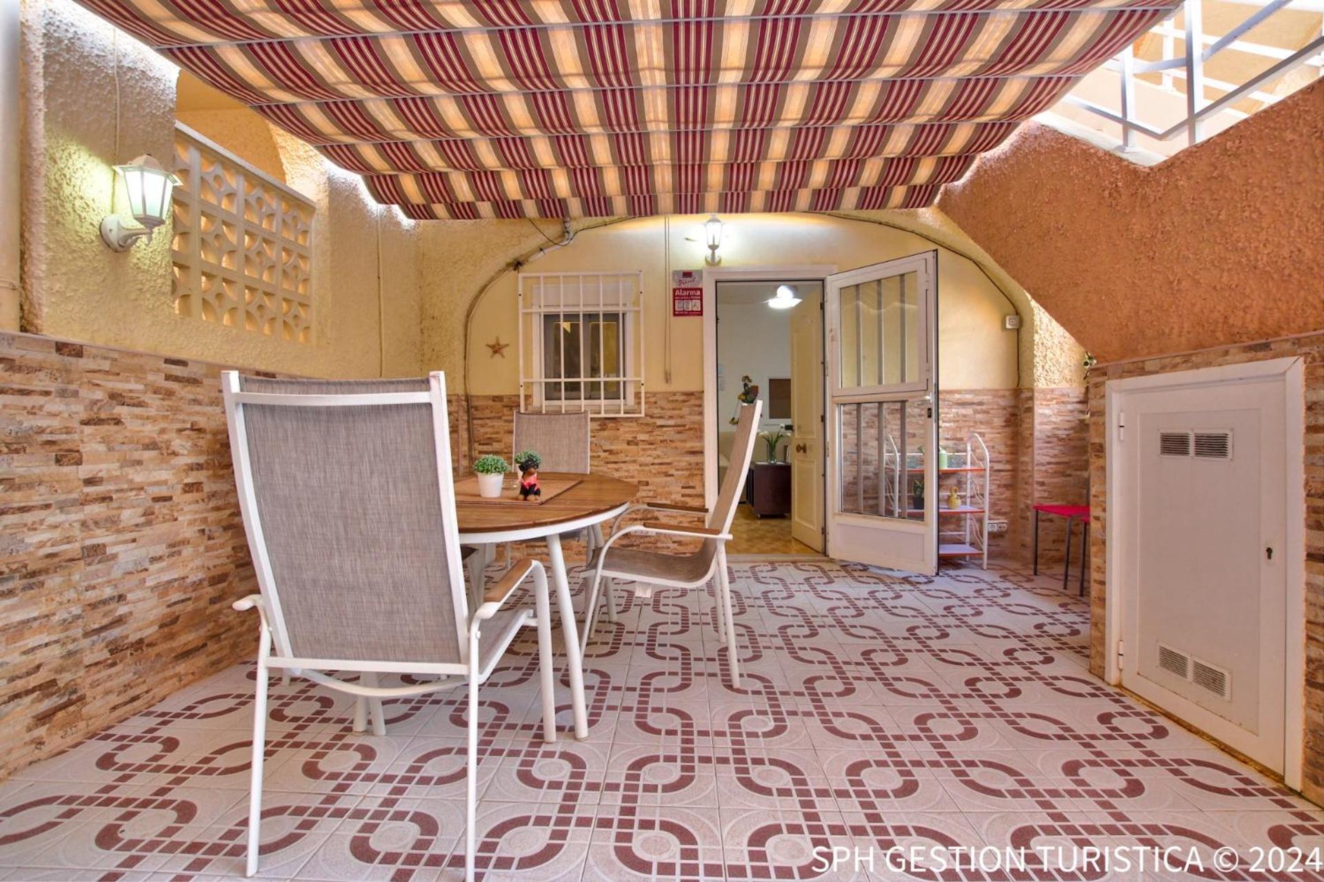 Torrevieja Apartment *